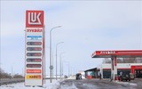 Giá xăng dầu tại Nga biến động mạnh trong năm 2023 vì các biện pháp trừng phạt?