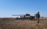 Quân đội Ukraine đã có đạn cho pháo chống tăng D-44 'đồ cổ'