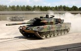 Xe tăng T-80BVM Nga hạ thiết giáp Bradley từ khoảng cách siêu xa... 9,5 km?