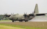 Vận tải cơ huyền thoại C-130J của Anh chính thức 'nhận sổ hưu'