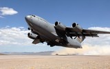 Hàng chục vận tải cơ C-17 của Mỹ hạ cánh xuống Trung Đông trong thời gian ngắn