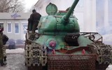 Xe tăng T-34-85 và IS-3 'đồ cổ' được huy động tham chiến