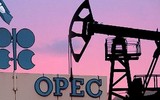 Nỗ lực tăng giá dầu thô của Tổ chức OPEC+ mang tới lợi ích bất ngờ cho Mỹ