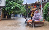 [ẢNH] Hội An ngập trong ‘biển’ nước do mưa lũ 