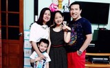 [ẢNH] Danh hài Quang Thắng ở tuổi 52: Sự nghiệp thành công, hôn nhân viên mãn bên người vợ trẻ