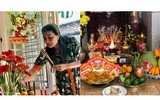 [ẢNH] Ngày vía Thần Tài: Sao Việt ‘chịu chơi’ mua 100 cây vàng, dâng mâm lễ hoành tráng 