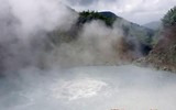 [ẢNH] Cảnh quan độc đáo tại những hồ nước đáng sợ nhất hành tinh 