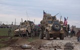 [Ảnh] Giữ quân ở Syria để thách thức Nga, Mỹ đang ‘ngậm quả đắng’