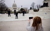 [Ảnh] Tòa nhà Quốc hội Mỹ “sốc lại” an ninh thế nào trước lễ nhậm chức?