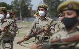 [Ảnh] Khóa huấn luyện cảnh sát đặc biệt ở biên giới Ấn Độ