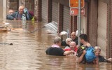  [Ảnh] Tây Âu ‘sốc’ với trận lụt khiến 59 người thiệt mạng, 1.300 người mất tích