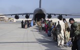 [Ảnh] Tổng thống Mỹ tuyên bố ‘không tha thứ’ cho IS sau vụ đánh bom đẫm máu ở Kabul