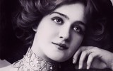 [ẢNH] Chiêm ngưỡng nhan sắc cổ điển của 15 người phụ nữ đẹp nhất thế kỷ trước