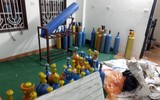 Cận cảnh các mũi đột kích cơ sở kinh doanh 'bóng cười' ở Hà Nội