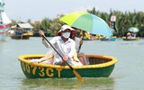 Trải nghiệm rừng dừa trên thuyền thúng ở Hội An 