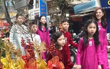 Ngắm chợ hoa tết phố Hàng Lược những ngày cuối năm