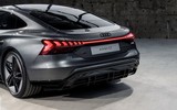 [ẢNH] Audi E-Tron GT ra mắt, đối thủ xứng tầm của Porsche Taycan
