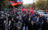[ẢNH]: Các nhà hoạt động đối lập Armenia kêu gọi Thủ tướng Pashinyan từ chức