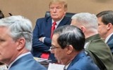 [ẢNH] Tổng thống Trump tìm phương án đáp trả vụ đại sứ quán bị tấn công
