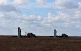 [ẢNH] Ukraine khẩn trương đưa hệ thống phòng không S-300V1 đến Donbass
