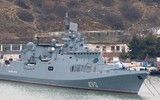 [ẢNH] Hải quân Nga tập trận gần Crimea giữa lúc căng thẳng với Ukraine gia tăng