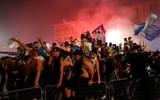 Napoli cuồng nhiệt ăn mừng chức vô địch lịch sử
