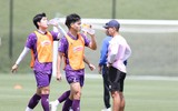 U23 Việt Nam phơi nắng rèn thể lực cực sung trước giải U23 châu Á