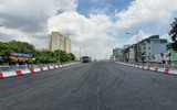Cầu vượt nút giao Nguyễn Văn Huyên 580 tỷ đồng sắp khánh thành