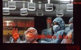[ẢNH] 150 F1 liên quan chùm ca bệnh bệnh viện Việt Đức vẫy tay chào khi đi cách ly tập trung trong đêm