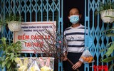 Theo chân shipper đặc biệt mang xuân bình an, cá chép đến với bệnh nhân Covid-19 điều trị tại nhà ở Hà Nội