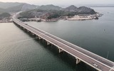 Ngắm cầu vượt biển 800 tỷ đồng với phong cảnh tuyệt đẹp ở Quảng Ninh