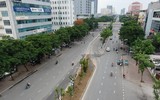 Nhìn từ flycam, đường Hoàng Quốc Việt 8 làn xe cực đẹp sau xén giải phân cách