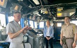 Các thủy thủ tàu sân bay Mỹ giao lưu hữu nghị tại Việt Nam