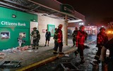 [Ảnh] Bạo động, hôi của trước thềm bầu cử ở Mỹ, hàng loạt cây ATM bị kích nổ