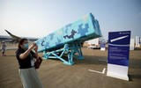 [ẢNH] Trung Quốc phô diễn sức mạnh chiến đấu cơ, tên lửa tại triển lãm hàng không vũ trụ