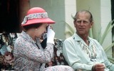 Hình ảnh hiếm về những chuyến công du nước ngoài của Nữ hoàng Anh Elizabeth II