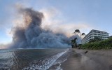 Cận cảnh cháy rừng chưa từng có ở Hawaii, 6 người thiệt mạng 