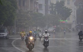 Không khí lạnh bao trùm, toàn Bắc bộ chuyển mưa và rét