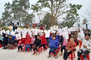 Nhà xuất bản Kim Đồng khánh thành 2 phòng học tại Nà Khuông, Cao Bằng