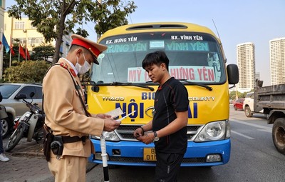 Hà Nội: Chỉ hơn một tháng, riêng đội CSGT số 6 đã xử lý đến 520 xe khách vi phạm