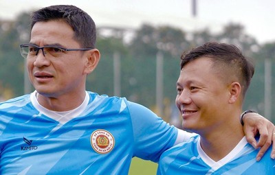 Cựu danh thủ Phạm Thành Lương ra mắt Công an Hà Nội FC