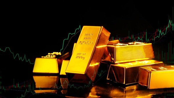 Giá vàng tiếp tục ở vùng cao kỷ lục khi căng thẳng Trung Đông leo thang