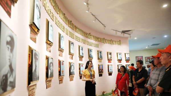 Trở lại Điện Biên những ngày tháng 5 lịch sử (2): Bảo tồn quá khứ và phát triển tương lai 