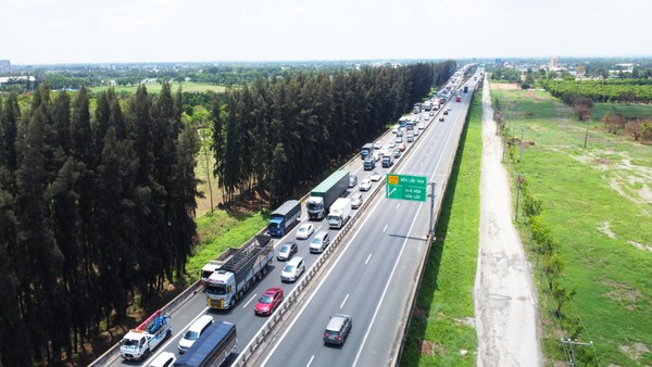 Sẽ mở rộng toàn tuyến cao tốc TP.HCM- Trung Lương- Mỹ Thuận quy mô 6-8 làn xe khi có điều kiện