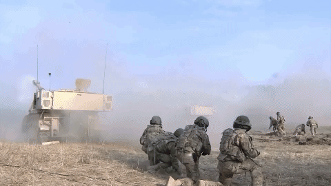 Mỹ có thể chuyển pháo tự hành M109 Paladin cho Ukraine ảnh 10