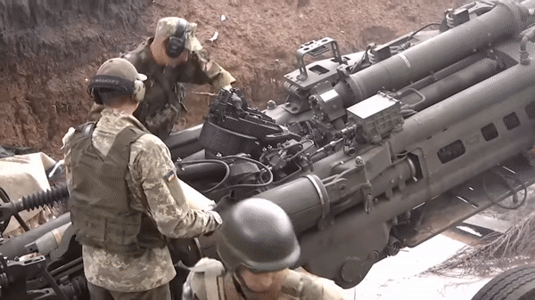 Pháo M777 Ukraine dù bị thiệt hại nhiều vẫn khiến Nga đau đầu đối phó