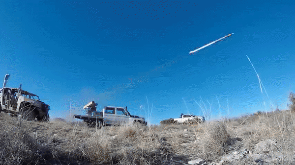 Rocket thông minh APKWS II Mỹ sẽ giúp Ukraine giành lợi thế trước quân Nga? ảnh 1