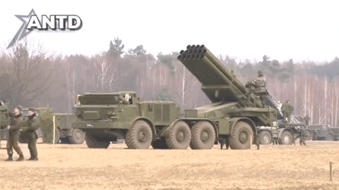 Vì sao 'bão táp' BM-27 lại soán ngôi 'lốc lửa' BM-30 trên chiến trường Ukraine? ảnh 9