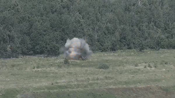 Tên lửa chống tăng 9M113 Konkurs trong tay đội săn tăng Nga tại Ukraine ảnh 16