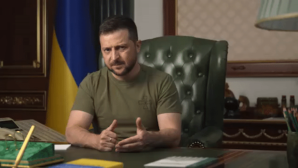 Ukraine tuyên bố đã nhận tên lửa phòng không NASAMS của Mỹ ảnh 2